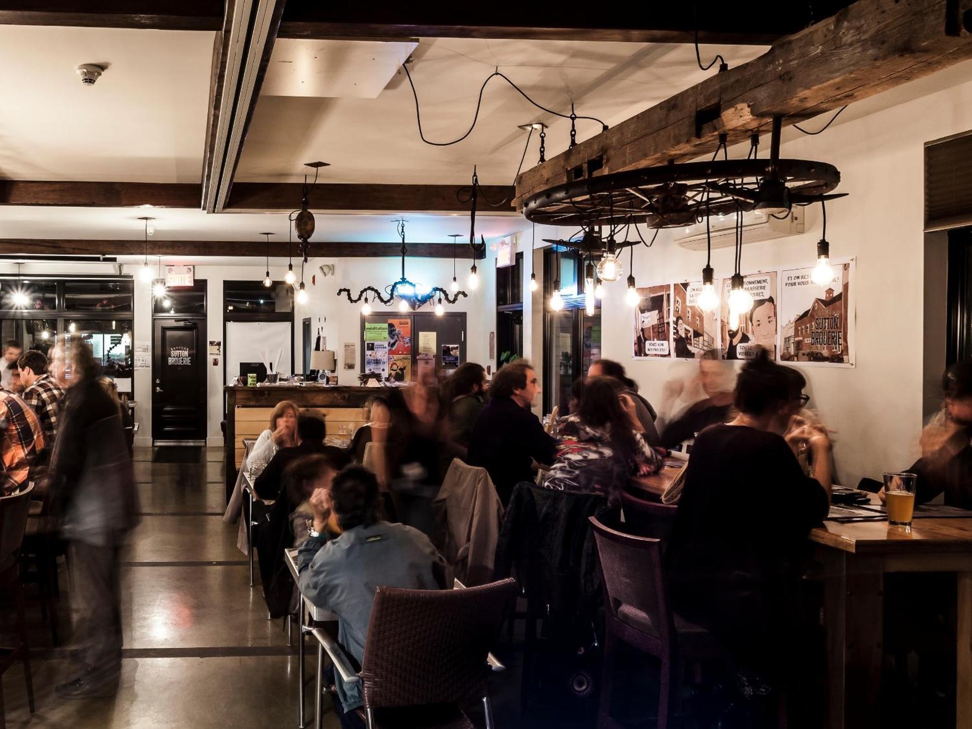 Auberge Sutton Brouerie Εξωτερικό φωτογραφία